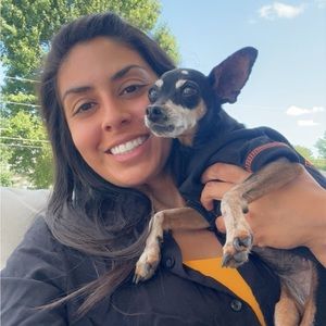 Meet your Posher, Andrea